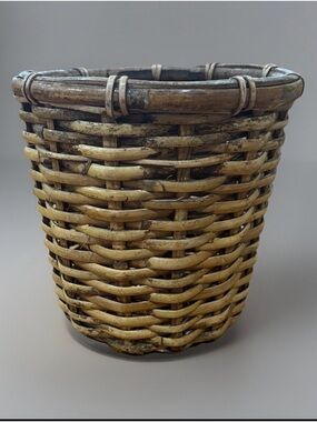 Vintage Woven Wicker Basket Rustic Boho Farmhouse Storage Planter Natural Rattan